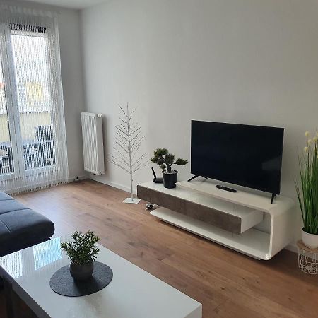 Smarte Dachgeschosswohnung Mit 2 Terrassen Direkt Am Hauptbahnhof Вена Экстерьер фото